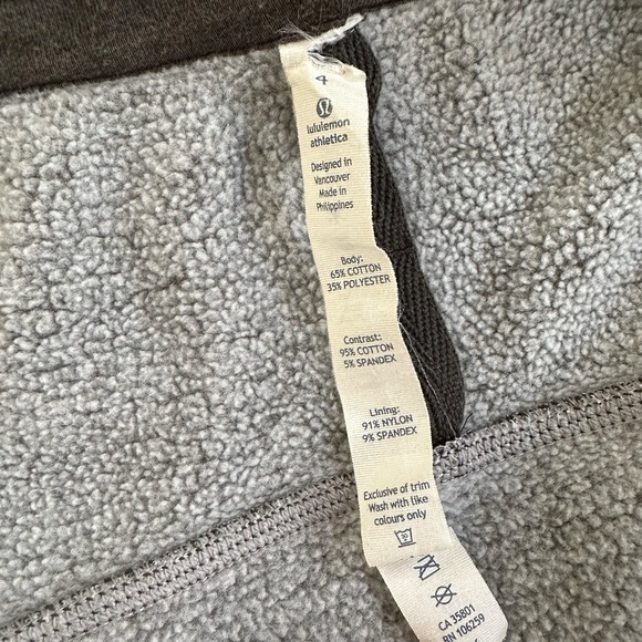 Lululemon Scuba Full-Zip Hoodie - Picture 3 of 3